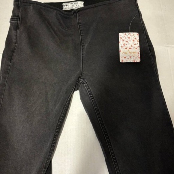 Free People Black Denim High Rise Flare Pants Size 25 NWT Jeans - Picture 3 of 7